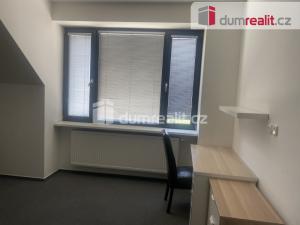 Pronájem bytu 1+kk, Praha - Hostavice, Pilská, 16 m2