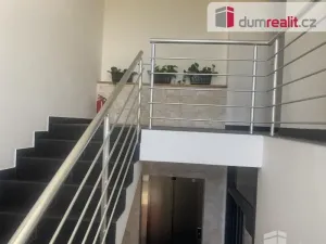 Pronájem bytu 1+kk, Praha - Hostavice, Pilská, 16 m2