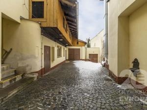 Prodej ubytování, Nové Město na Moravě, Vratislavovo náměstí, 1100 m2