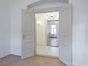 Prodej bytu 3+kk, Praha - Nové Město, Pod Slovany, 100 m2