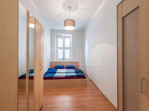 Prodej bytu 2+kk, Praha - Košíře, Mahenova, 49 m2