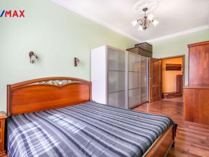 Prodej bytu 3+1, Karlovy Vary, Moravská, 85 m2