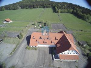 Prodej komerční nemovitosti, Strážný - Řasnice, 500 m2