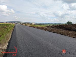 Prodej pozemku pro komerční výstavbu, Uherský Brod, Škrlovec, 21900 m2