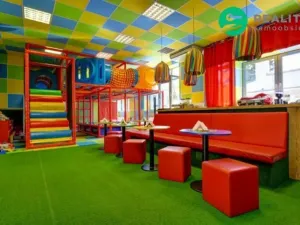 Prodej obchodního prostoru, Šumperk, Dr. E. Beneše, 1100 m2