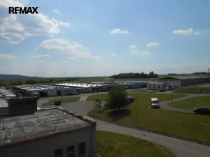 Pronájem výrobních prostor, Měnín, 2100 m2