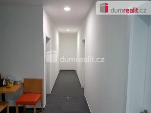 Pronájem bytu 1+kk, Praha - Hostavice, Pilská, 17 m2