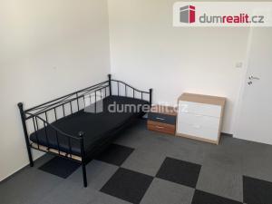 Pronájem bytu 1+kk, Praha - Hostavice, Pilská, 15 m2