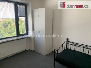 Pronájem bytu 1+kk, Praha - Hostavice, Pilská, 15 m2