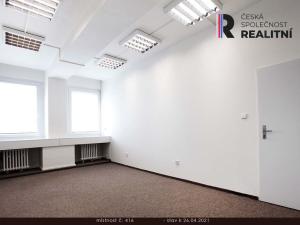 Pronájem kanceláře, Zlín, Kvítková, 29 m2