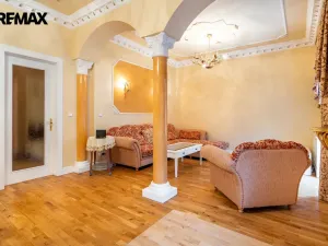 Prodej bytu 2+kk, Karlovy Vary, Mariánskolázeňská, 63 m2