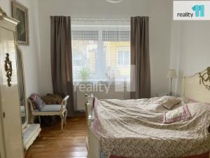 Prodej rodinného domu, Karlovy Vary, U Hřiště, 220 m2