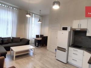 Prodej bytu 3+kk, Teplice, Vrchlického, 57 m2
