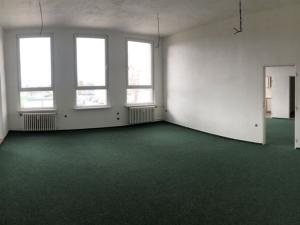 Pronájem kanceláře, Chvalkovice, 318 m2