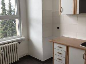 Pronájem kanceláře, Chvalkovice, 318 m2