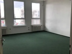 Pronájem kanceláře, Chvalkovice, 318 m2