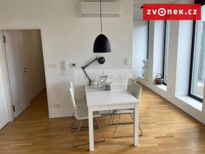 Pronájem bytu 1+kk, Zlín, Lešetín II, 42 m2