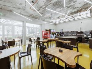 Pronájem bytu 1+kk, Nezvalova, 21 m2