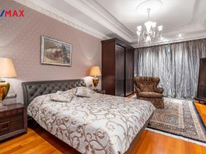 Prodej bytu 5+1, Karlovy Vary, U Imperiálu, 253 m2