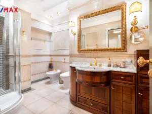 Prodej bytu 5+1, Karlovy Vary, U Imperiálu, 253 m2