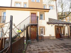 Prodej komerční nemovitosti, Karlovy Vary, Dlouhá, 380 m2