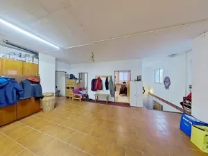 Prodej kanceláře, Karlovy Vary, Okružní, 556 m2