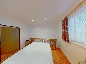 Prodej kanceláře, Karlovy Vary, Okružní, 556 m2