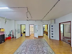 Prodej kanceláře, Karlovy Vary, Okružní, 556 m2