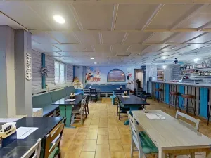 Prodej kanceláře, Karlovy Vary, Okružní, 556 m2