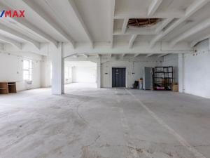 Prodej kanceláře, Chodov, Poděbradova, 1000 m2