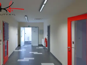 Pronájem kanceláře, Martiněves, 32 m2