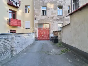 Prodej garáže, Praha - Žižkov, Čajkovského, 16 m2