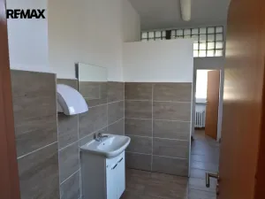 Pronájem kanceláře, Zlín, Paseky, 67 m2