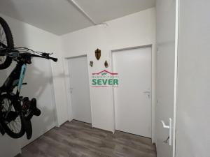 Prodej bytu 3+1, Krupka - Maršov, Karla Čapka, 79 m2