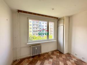 Prodej bytu 3+1, Krupka - Maršov, Karla Čapka, 69 m2
