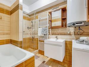 Prodej bytu 3+kk, Holubice - Kozinec, Kaštanová, 82 m2