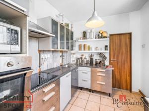 Prodej restaurace, Nová Role, Chodovská, 140 m2