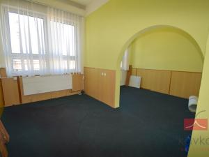 Pronájem komerční nemovitosti, Jindřichův Hradec - Otín, 1850 m2