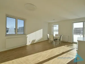 Pronájem bytu 2+kk, Nová Paka, P. Bezruče, 67 m2