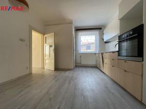 Prodej bytu 3+1, Olomouc - Hodolany, Vaníčkova, 82 m2