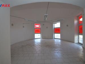 Prodej obchodního prostoru, Šumperk, 650 m2