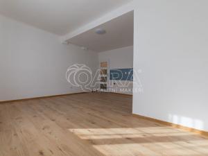 Prodej bytu 1+kk, Praha - Vysočany, Novovysočanská, 25 m2