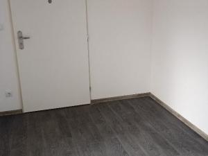 Pronájem bytu 2+kk, Ústí nad Labem - Předlice, Prostřední, 42 m2