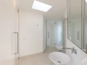 Prodej bytu 4+kk, Praha - Smíchov, Na Valentince, 156 m2