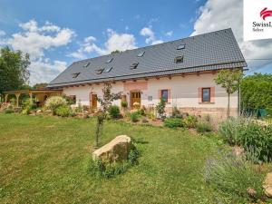Prodej rodinného domu, Vlčice, 552 m2