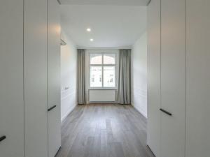 Pronájem bytu 2+kk, Praha - Vinohrady, náměstí Jiřího z Poděbrad, 56 m2