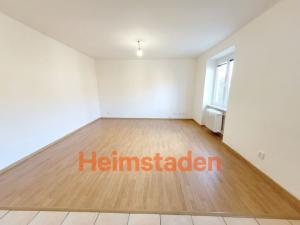 Pronájem bytu 1+kk, Havířov - Město, Hlavní třída, 37 m2