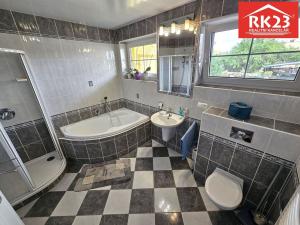 Prodej rodinného domu, Drmoul, Budovatelská, 240 m2