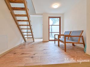 Pronájem bytu 3+kk, Brno - Bystrc, Na zeliskách, 122 m2