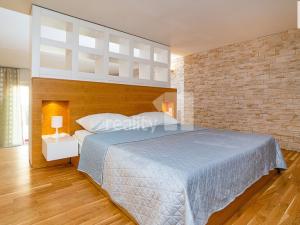 Pronájem bytu 2+kk, Praha - Nové Město, Senovážné náměstí, 104 m2